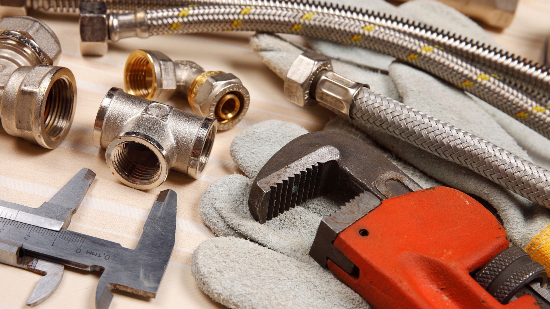 Empresa de venta de suministros de fontanería en Alicante